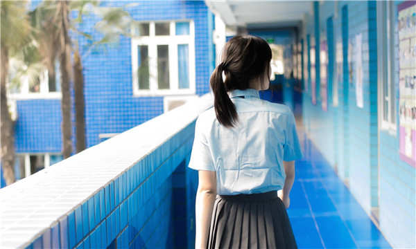 播州如何找到一个可以帮助我生孩子的女人？